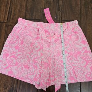 Lilly Pulitzer Mylee Tie Front Shorts In Havana Pink Clawdia Print Size 8